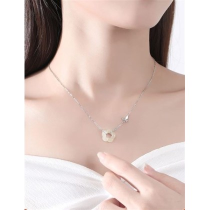 14K Gold Jade Flower Necklace, Beautiful Butterfly Necklace, For Wife,Girlfriend's Valentine's Day,Birthday Gift